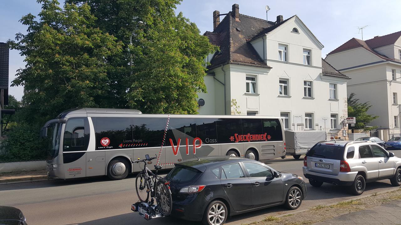 Auberge de jeunesse Wohnen Auf Zeit Nahe Leipziger Messe Extérieur photo